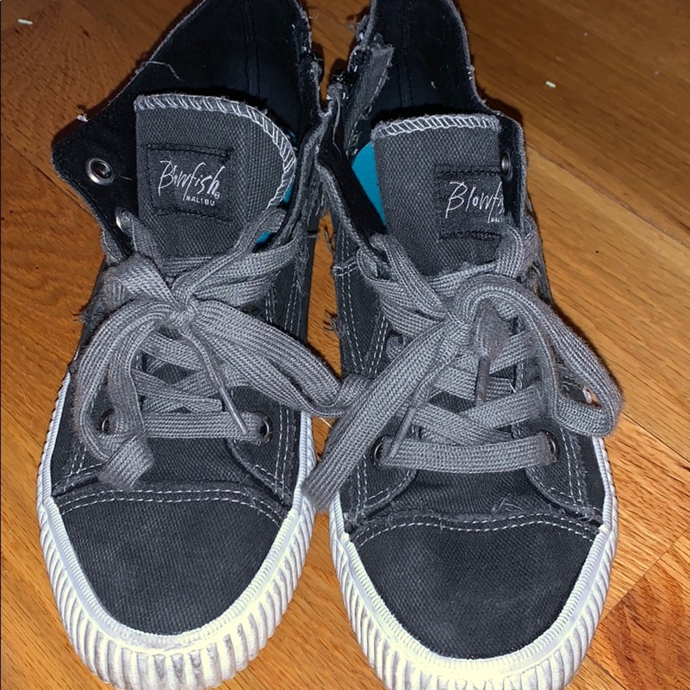 Blow fish sneakers high tops